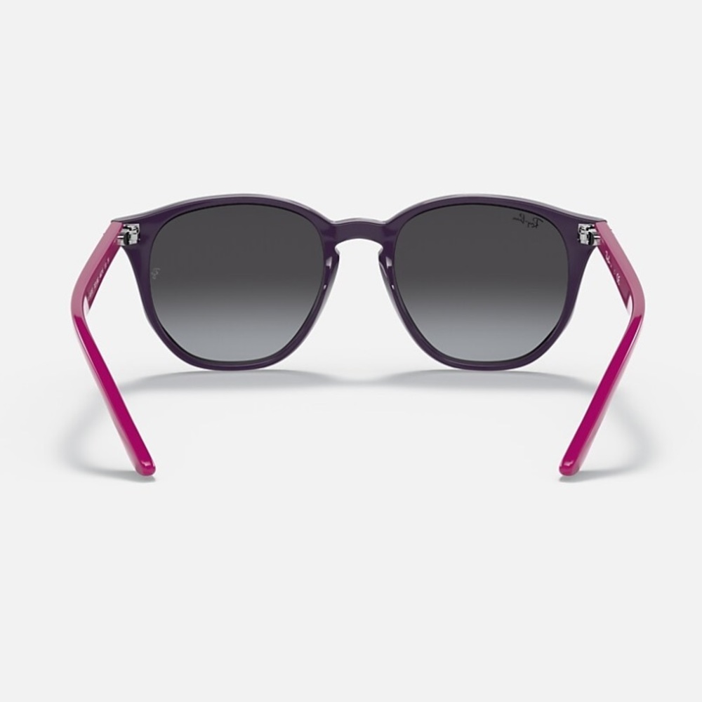Ray-Ban Jr. RJ9070S Gradient Sunglasses for Kids - Picture 6 of 8